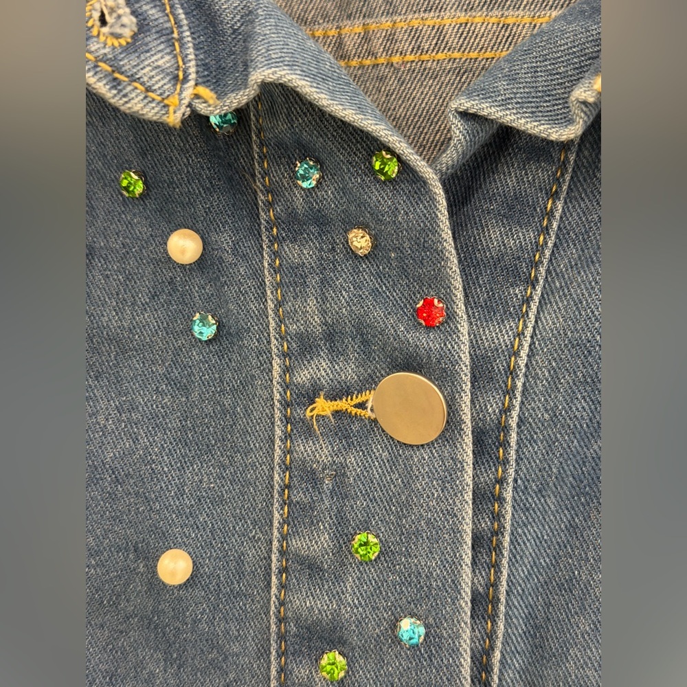 Embellished Blue Jean jacket
New without tags - Picture 8 of 10